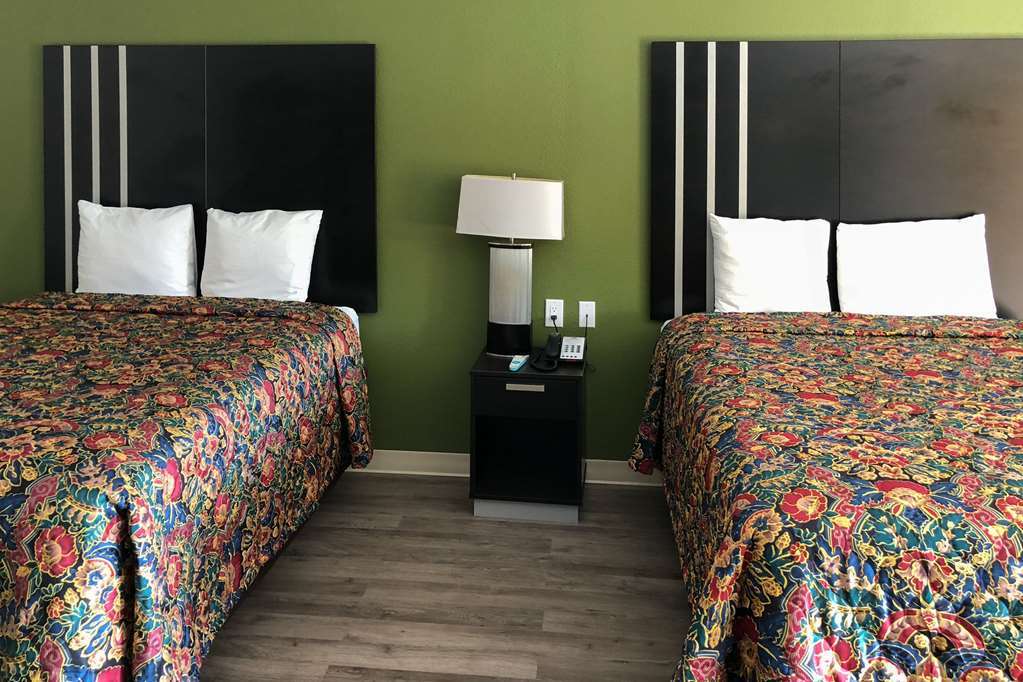 Отель Super 8 By Wyndham Palestine Tx Номер фото